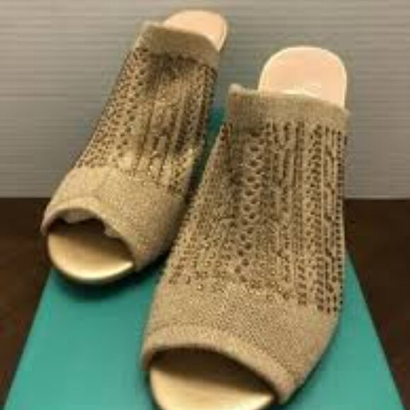 NIB- LAUREN LORRAINE MARTHA WEDGE SANDAL - Picture 3 of 8